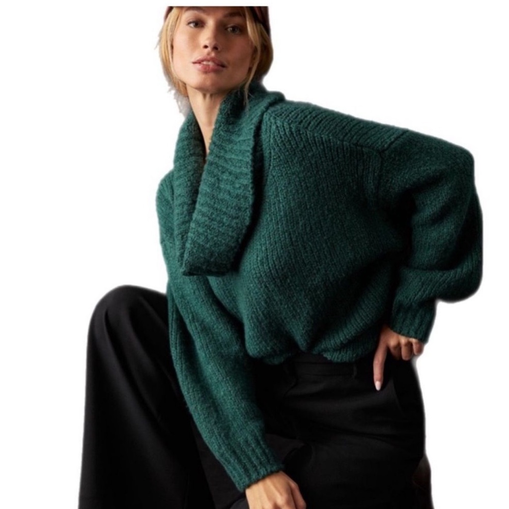 Pilcro Anthropologie chunky cowl neck knit sweater in forest green